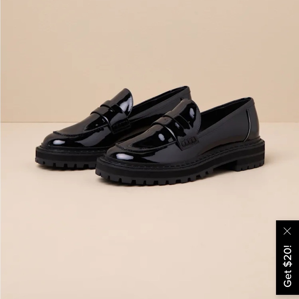 Black damelio patent loafers
